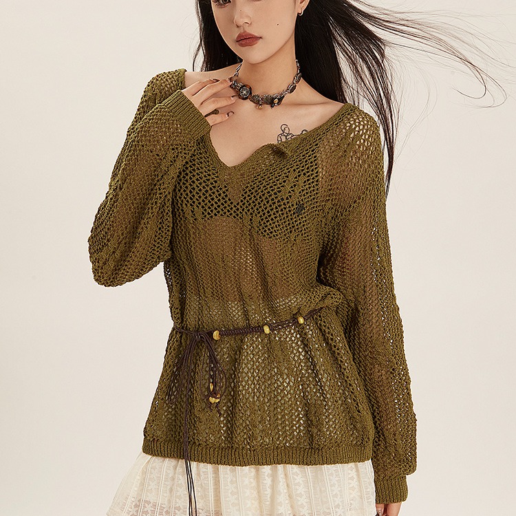 Early spring hot girl wasteland style hollow V-neck shirt loose green long-sleeved sweater sweater women