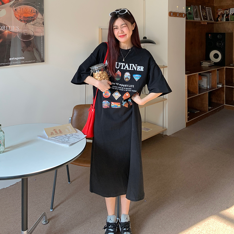 Short-sleeved T-shirt dress for women in summer long over-knee casual long skirt large size age-reducing