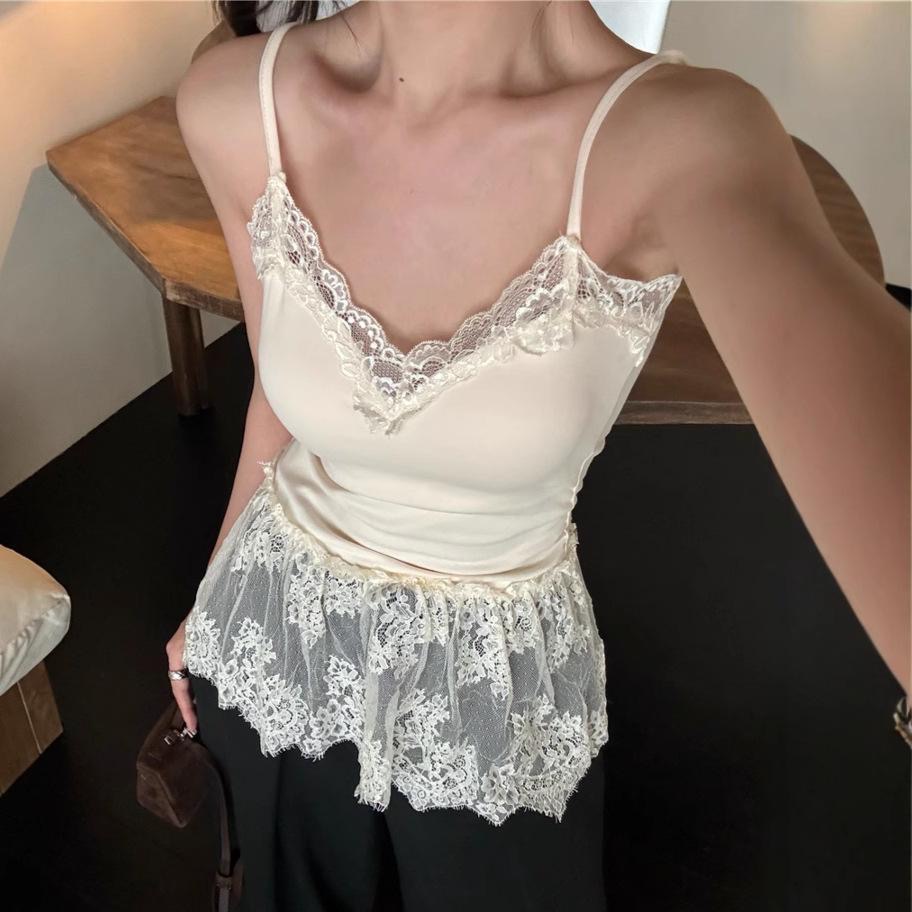 Pure desire style V-neck lace atmosphere suspender vest for women with chest pads and asshole, spliced ​​mesh sleeveless top