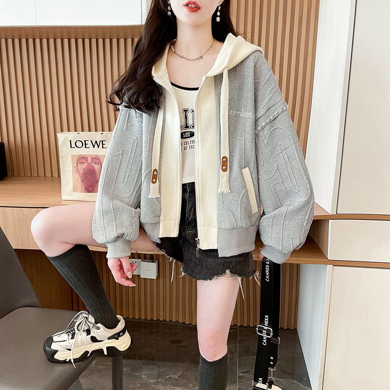 Real shot of loose hooded baseball uniform jacket for women in spring and autumn design niche contrast color splicing cartoon embroidered cardigan