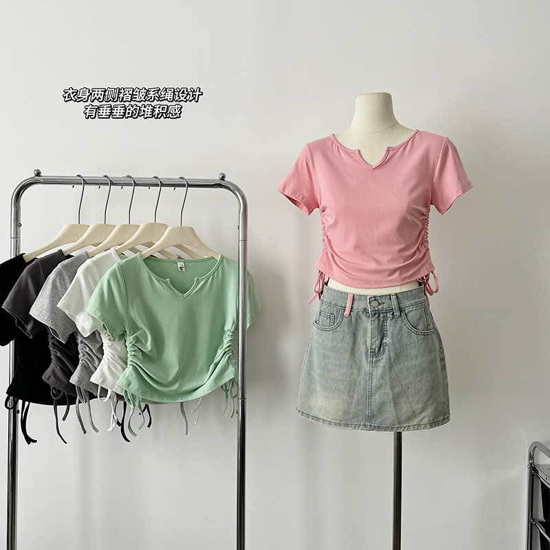 #Real real photos of niche designs with small V-neck slim fit and slim pleated drawstring short short-sleeved T-shirt for women