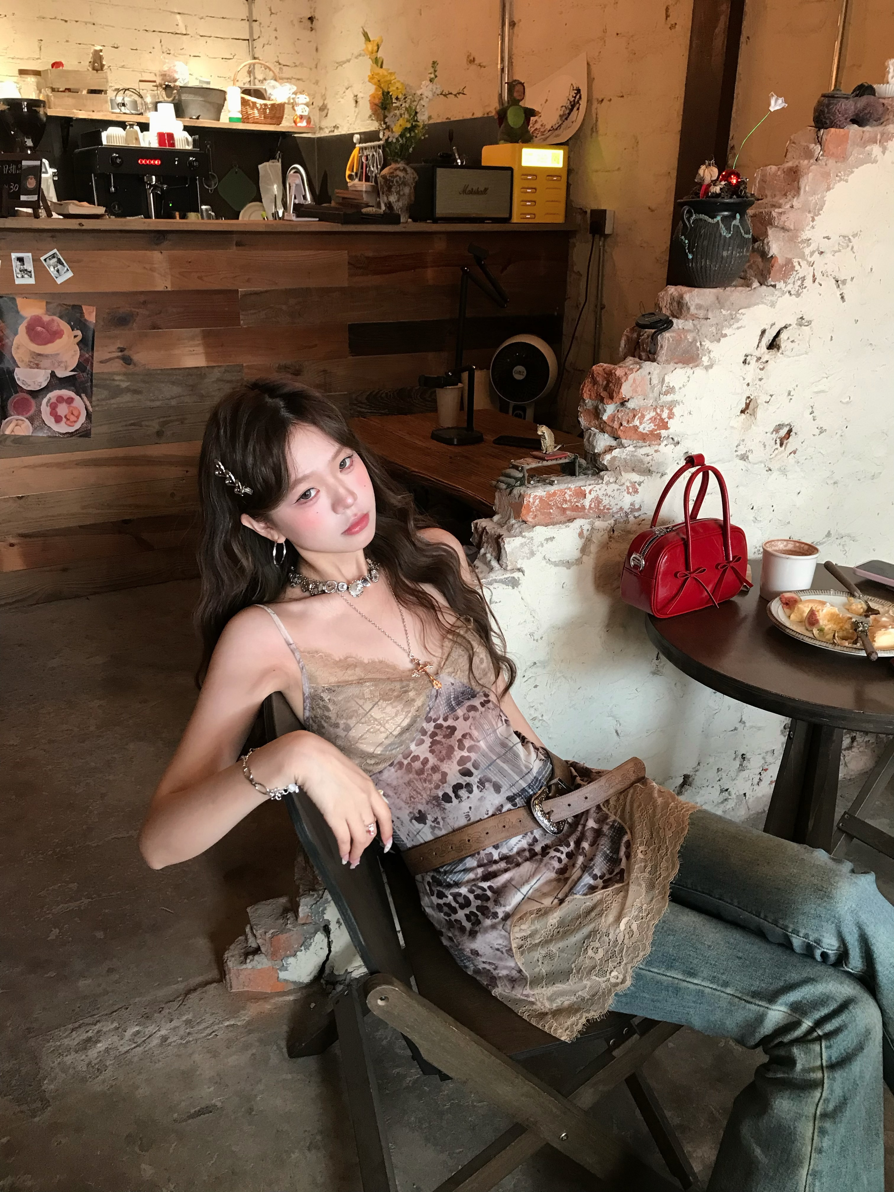 Real photos of pure hot girl leopard print lace suspender vest vacation style sexy slim fit V-neck top
