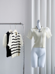 實拍魚兔子的兔子新中式盤扣鏤空針織衫女新款夏短袖精美小衫潮