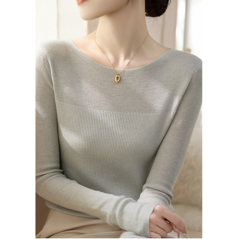 Korean high-end one-length grey wool knitted base shirt for women in autumn and winter light luxury style slim fit top