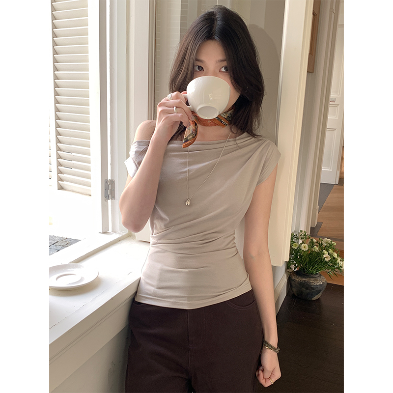Real-life sexy asymmetrical off-shoulder design slim short solid color off-shoulder short-sleeved T-shirt top 2025 new