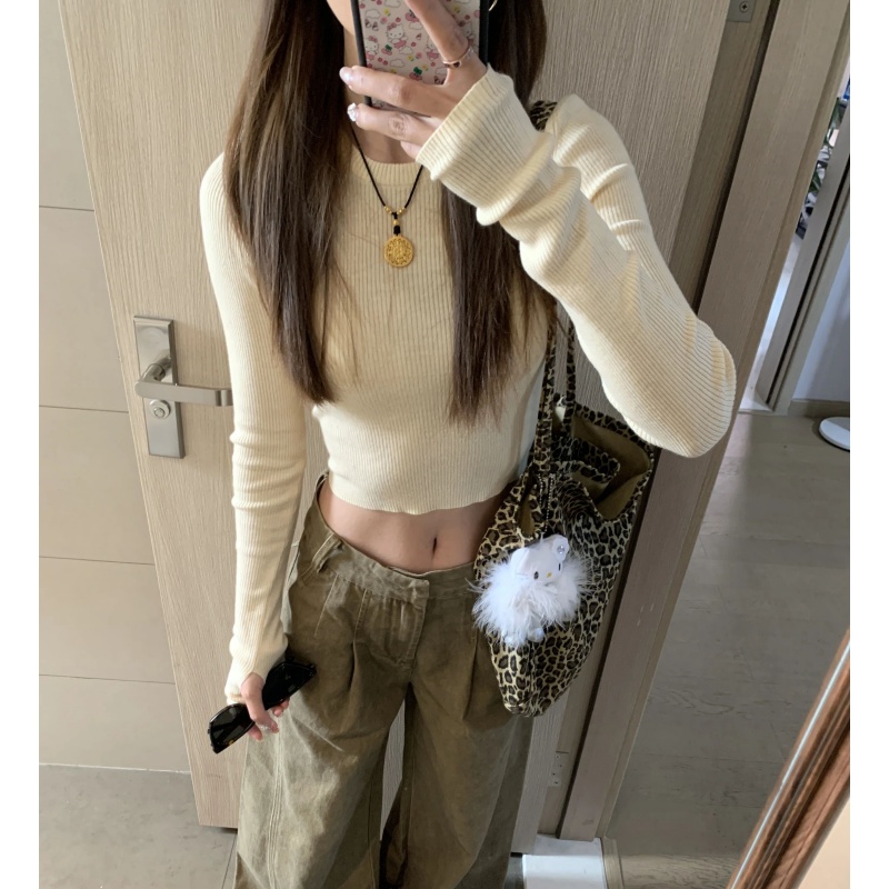 Korean versatile temperament comfortable vertical striped texture sweater sweater for women spring and autumn new slim top short