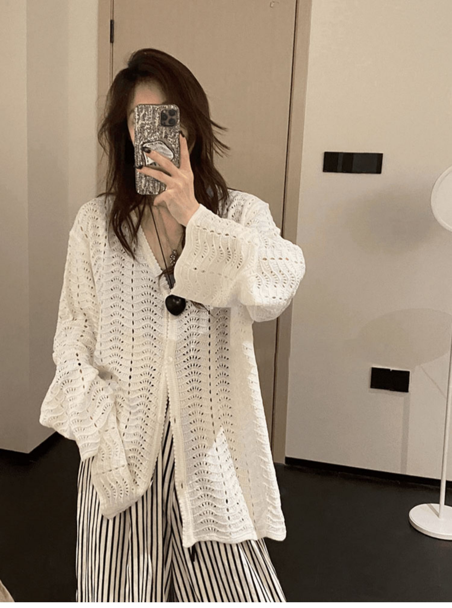Lazy style hollow white sweater top for women in spring and autumn 2025 new design niche versatile cardigan jacket