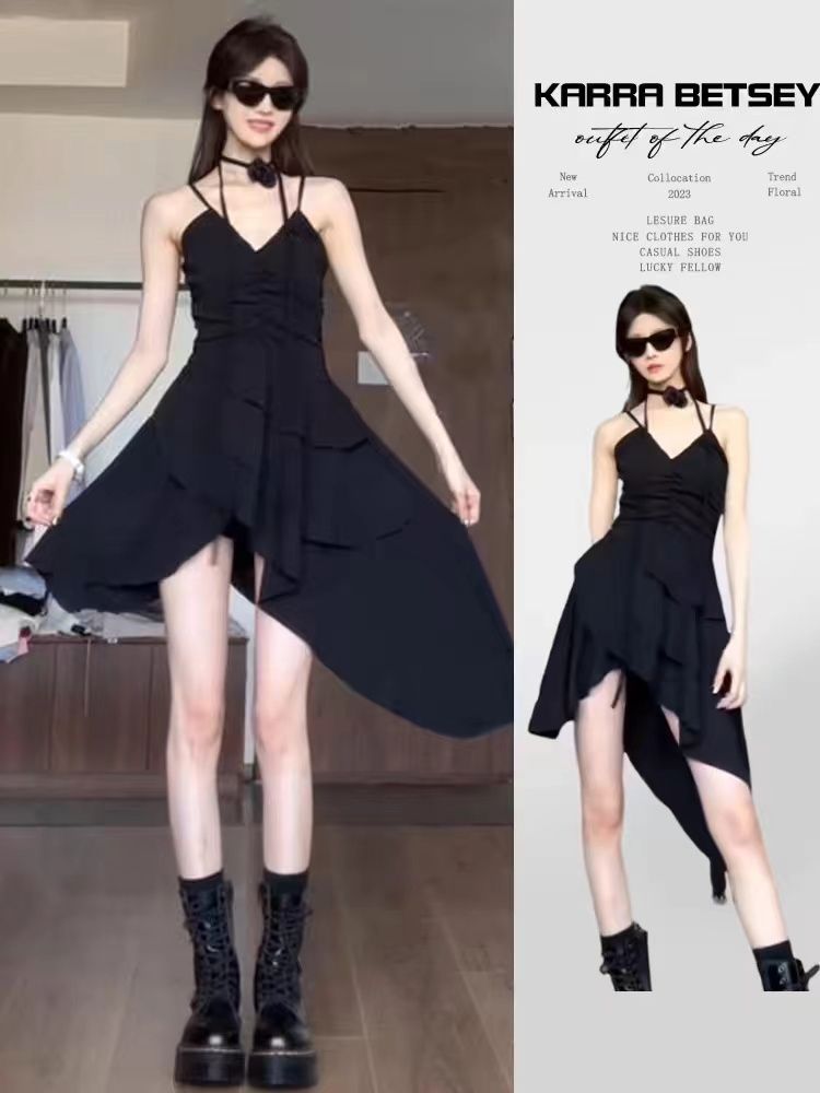 設計感不規則小黑裙女夏季2025新款性感辣妹掛脖吊帶黑色連衣裙子