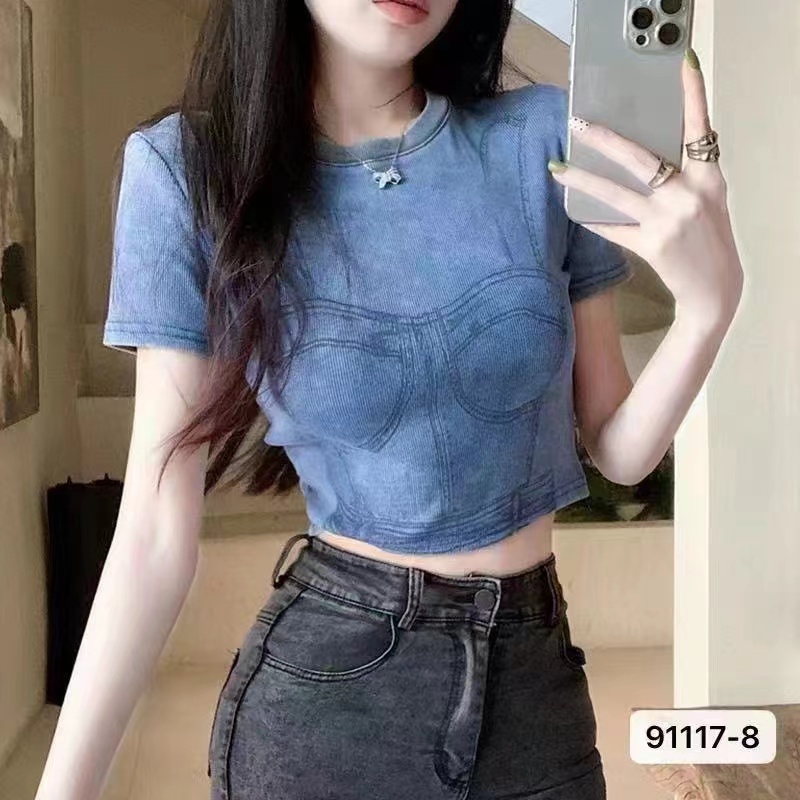 夏季新款洋氣減齡圓領別致印花百搭短袖上衣女