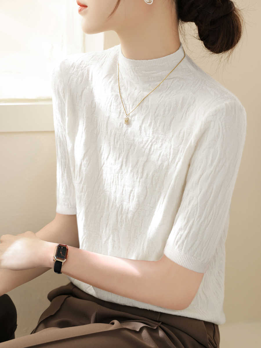 Half turtle neck five-point sleeves knitted base sweater women's spring and autumn 2025 new high-end front shoulder top thin