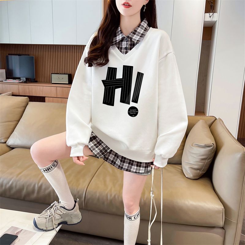 Real shot of plaid polo neck fake two-piece sweatshirt for women's new spring and autumn fashionable age-reducing loose design top