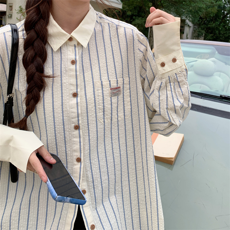 實拍 設計感小眾肌理感撞色條紋襯衫女新款春季別致polo襯衣