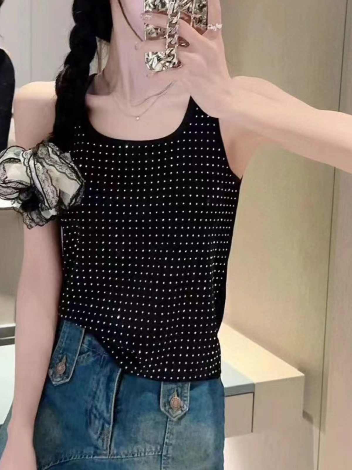 Heavy-in-one letter ironing sleeveless suspender knitted vest in summer high-end tight inner paired with sweet and spicy top