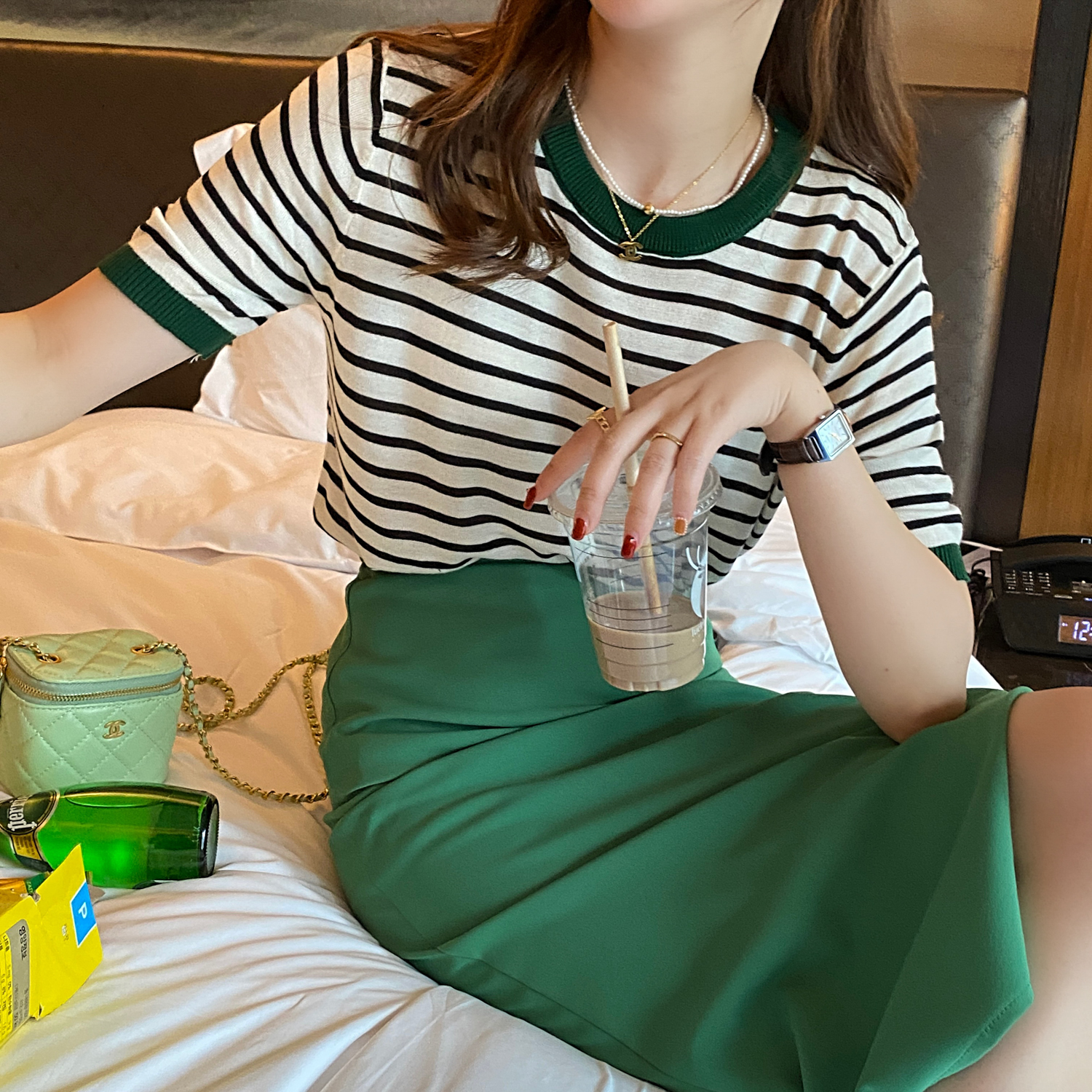Striped knitted short-sleeved women's summer new thin ice silk t-shirt contrasting color polo shirt base top trendy