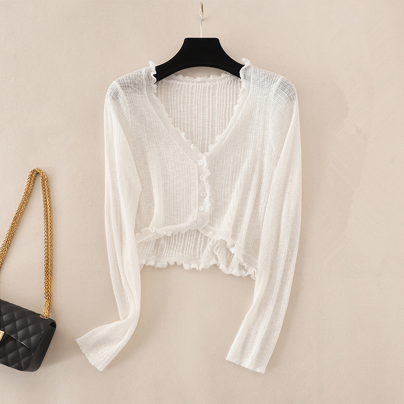 Ice silk sunscreen cardigan for women for summer thin short white v-neck knitted top shawl small exterior matching skirt