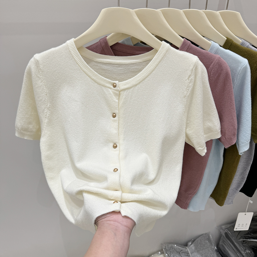 New Korean short-sleeved knitted cardigan for women with short high-end casual and versatile soft sweater top