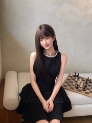 French style black thin flashing vest dress for women with high-end personality temperament waistband birthday cake skirt