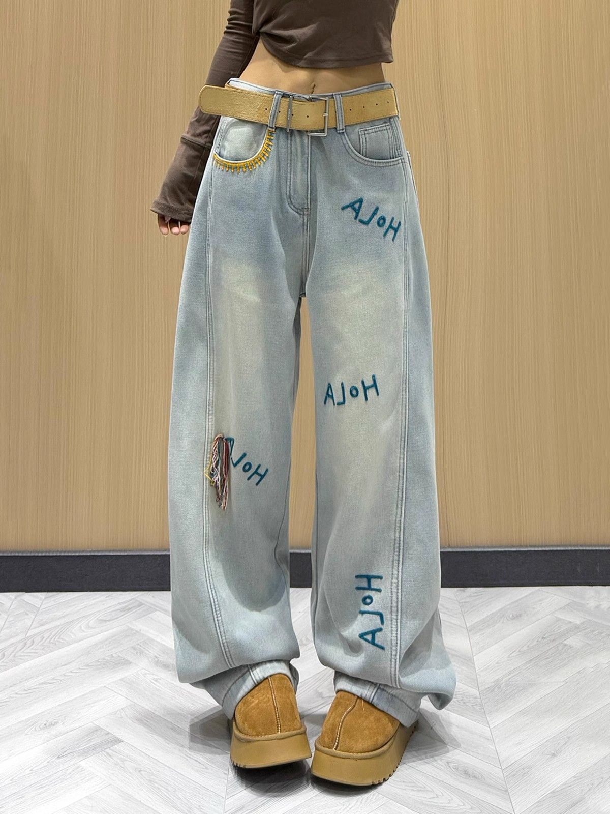 American light blue letter embroidered straight jeans for women in autumn and winter design small high-waist loose trousers
