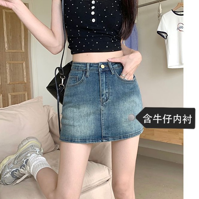 American trendy high-waist denim shorts for women new spring and summer A-line tight hot girl hip jeans hot pants