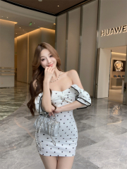 Real shot French retro temperament polka dot strapless ruffled suspender dress