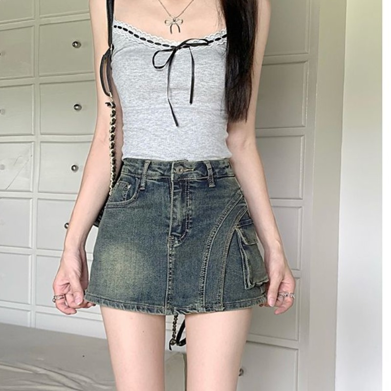 Pure and niche denim high-waist short skirt for women in spring and summer new slim irregular A-line skirt ins skirt pants