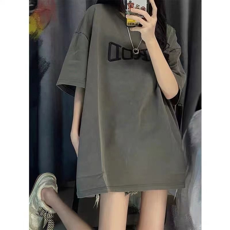 Tmall quality 40 210g embroidered short-sleeved T-shirt for women's summer design niche ins trendy