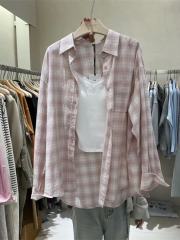 多巴胺粉色減齡格子襯衫女寬鬆顯瘦防曬衣小眾薄款外套夏季鬆弛感