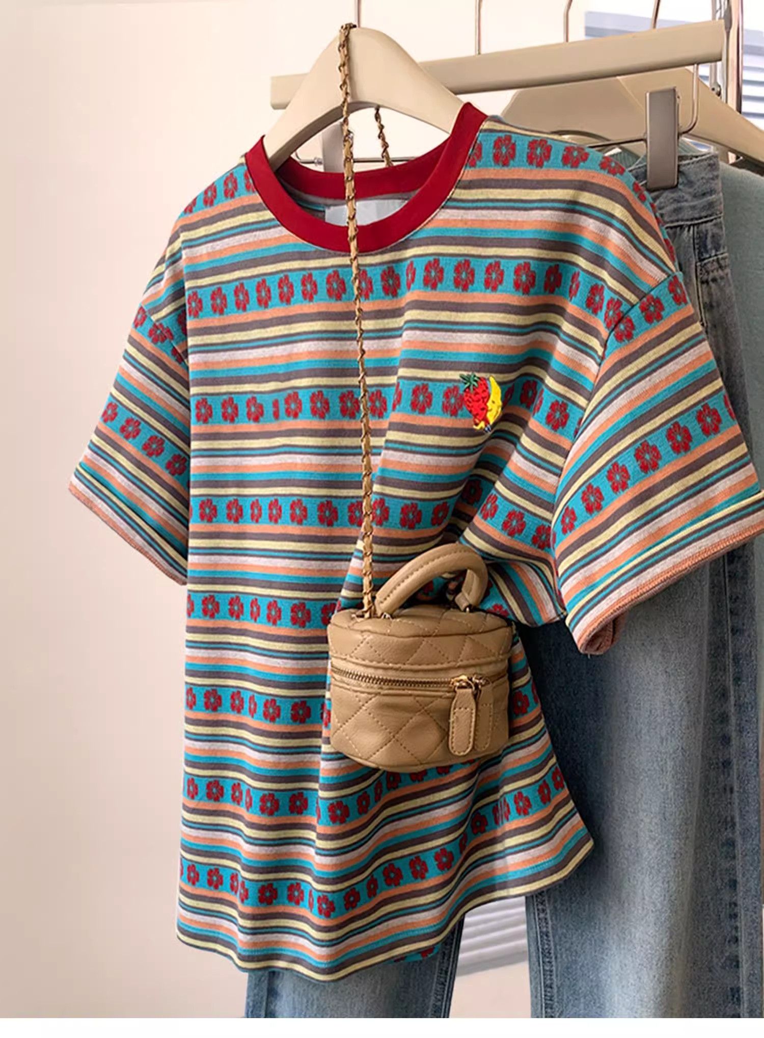 Original jacquard stripes, extra large size 300 catties color striped embroidered short-sleeved T-shirt for women