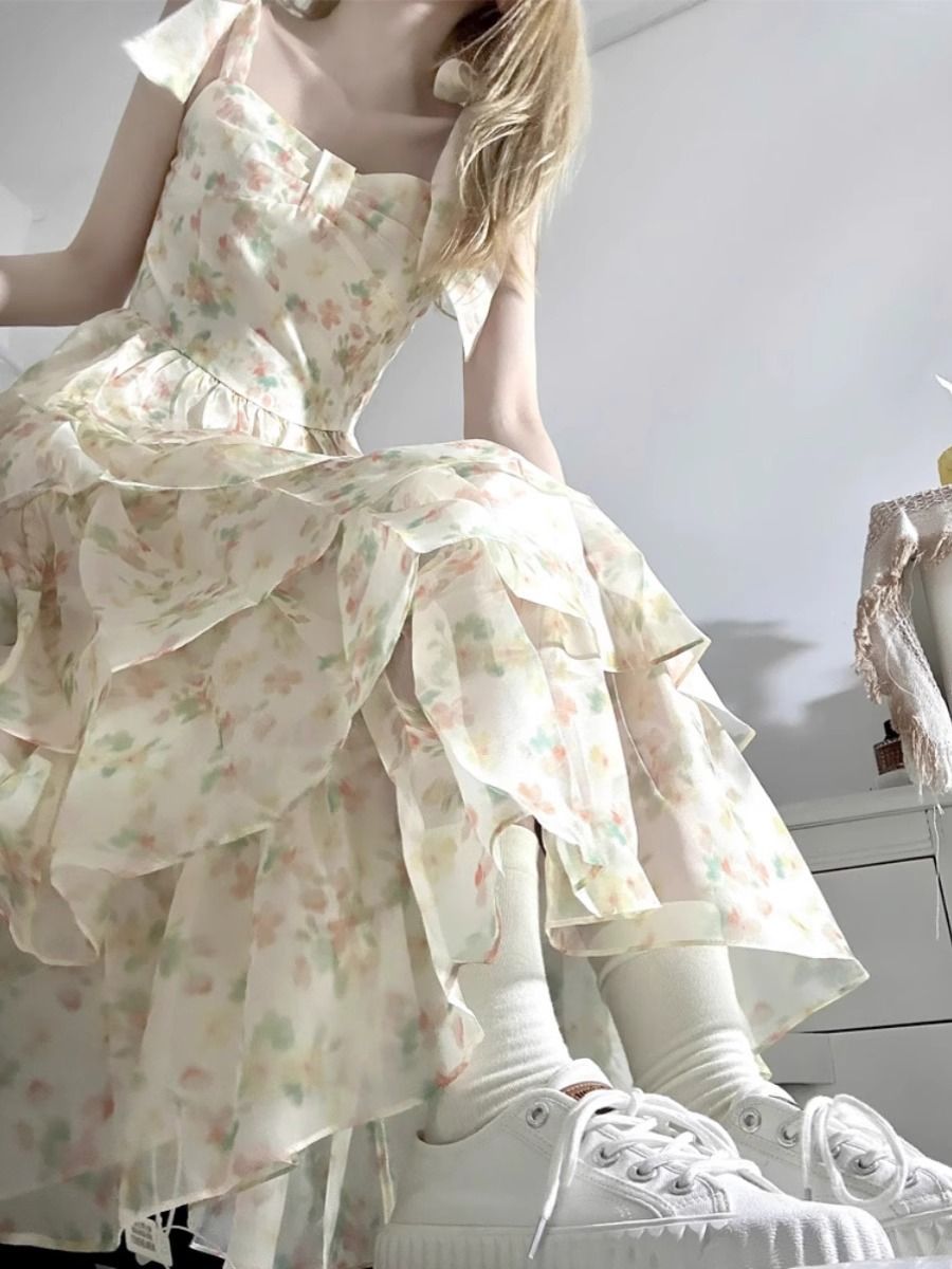 French sweet bow tied floral dress for women in summer 2025 new slim cake skirt fairy skirt