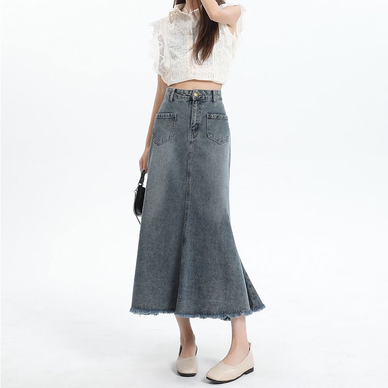 New spring and summer design versatile hip-covered skirt fishtail skirt for women, slim and tall Korean mid-length half-body denim skirt