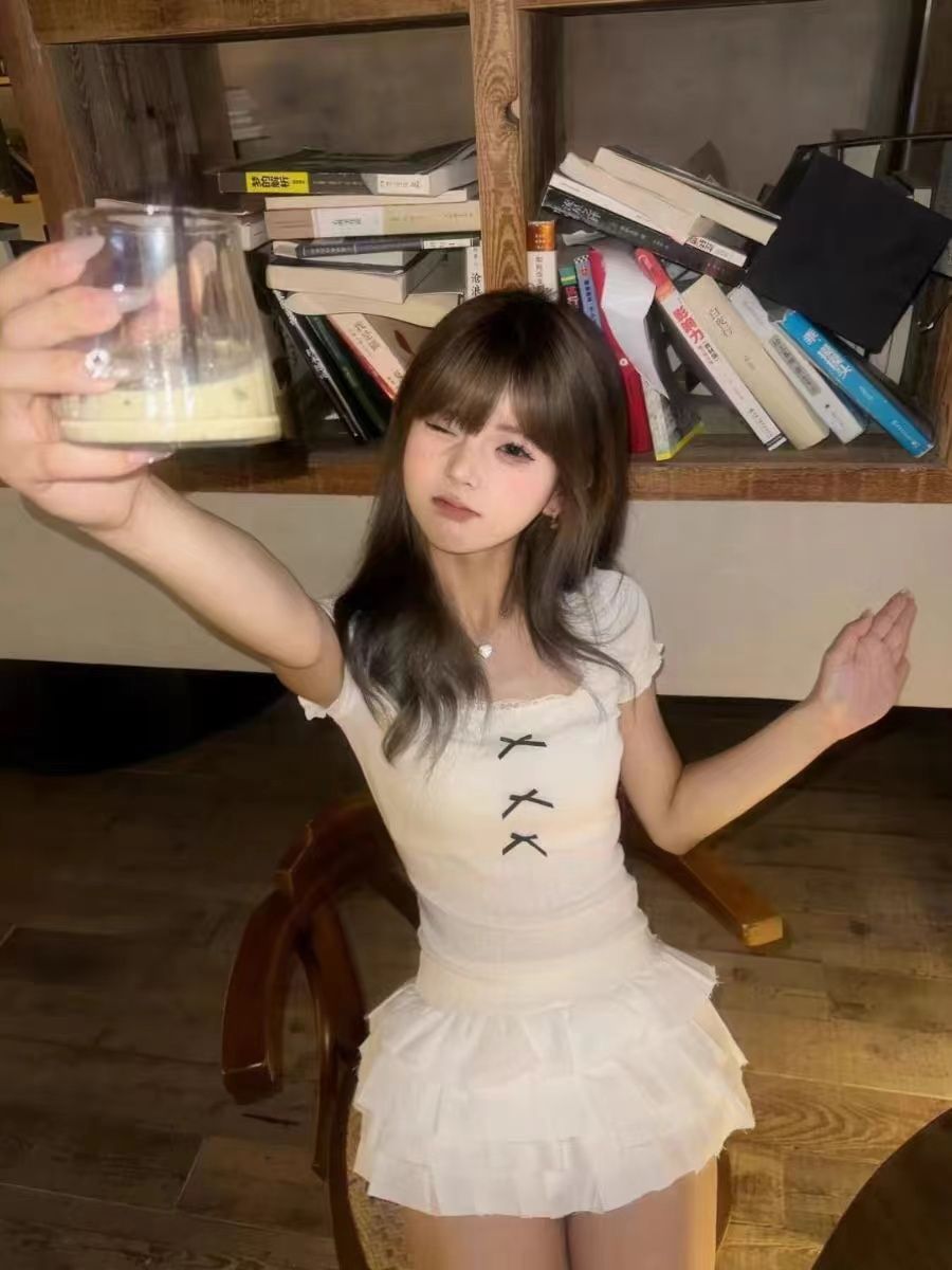 原版提花面料設計感芭蕾風蝴蝶結蕾絲邊短袖女bm純欲正肩上衣