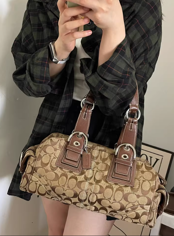 復古chic綠色格子襯衫女秋冬季寬鬆慵懶風中長款襯衣外套開衫外搭