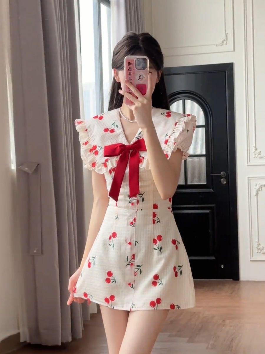 Romantic atmosphere cherry printed dress for women new sweet style bow design sense age-reducing first love skirt