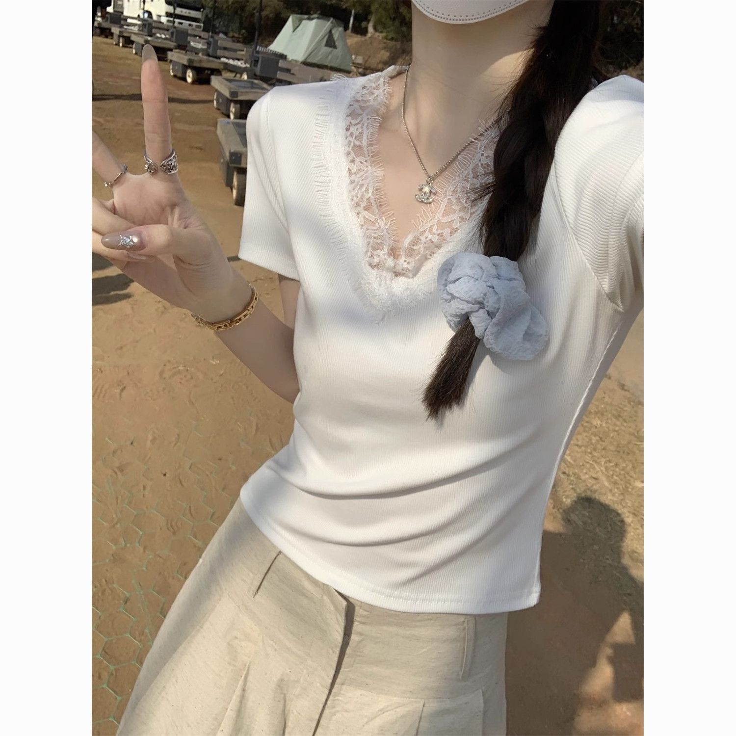 蕾絲花邊正肩短袖t恤女夏新款春修身內搭獨特上衣女