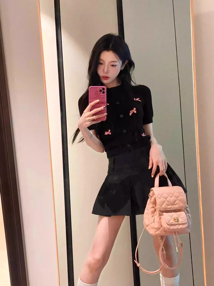 法式甜美蝴蝶結黑色針織衫女夏季新款辣妹修身單排扣收腰短款上衣