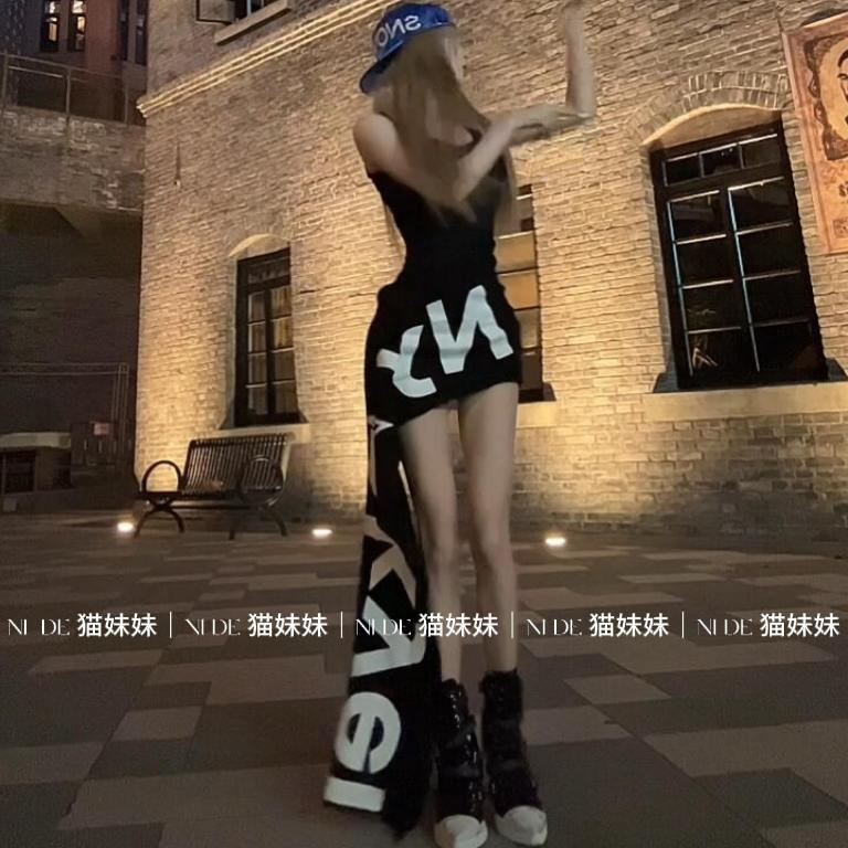 Korean cotton niche design letter printing square collar halter neck suspender skirt ribbon slim and versatile buttocks