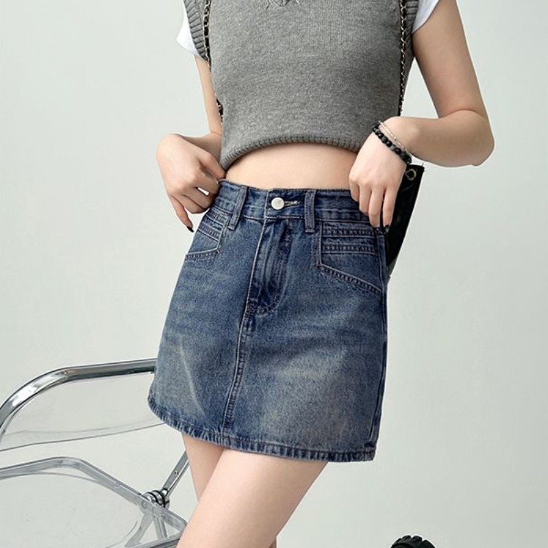 Personalized Korean casual denim skirt for women in spring and summer new high-waisted slim A-line hip denim skirt