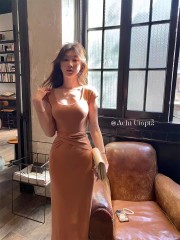 A CHI Large Eyelet Grey Crew Neck Short Sleeve Knit Belted Dress, Relaxed Fitted Waist Simple Long Skirt