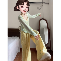 多巴胺綠色防曬修身長袖T恤開春chic甜辣穿搭上衣女2025新款