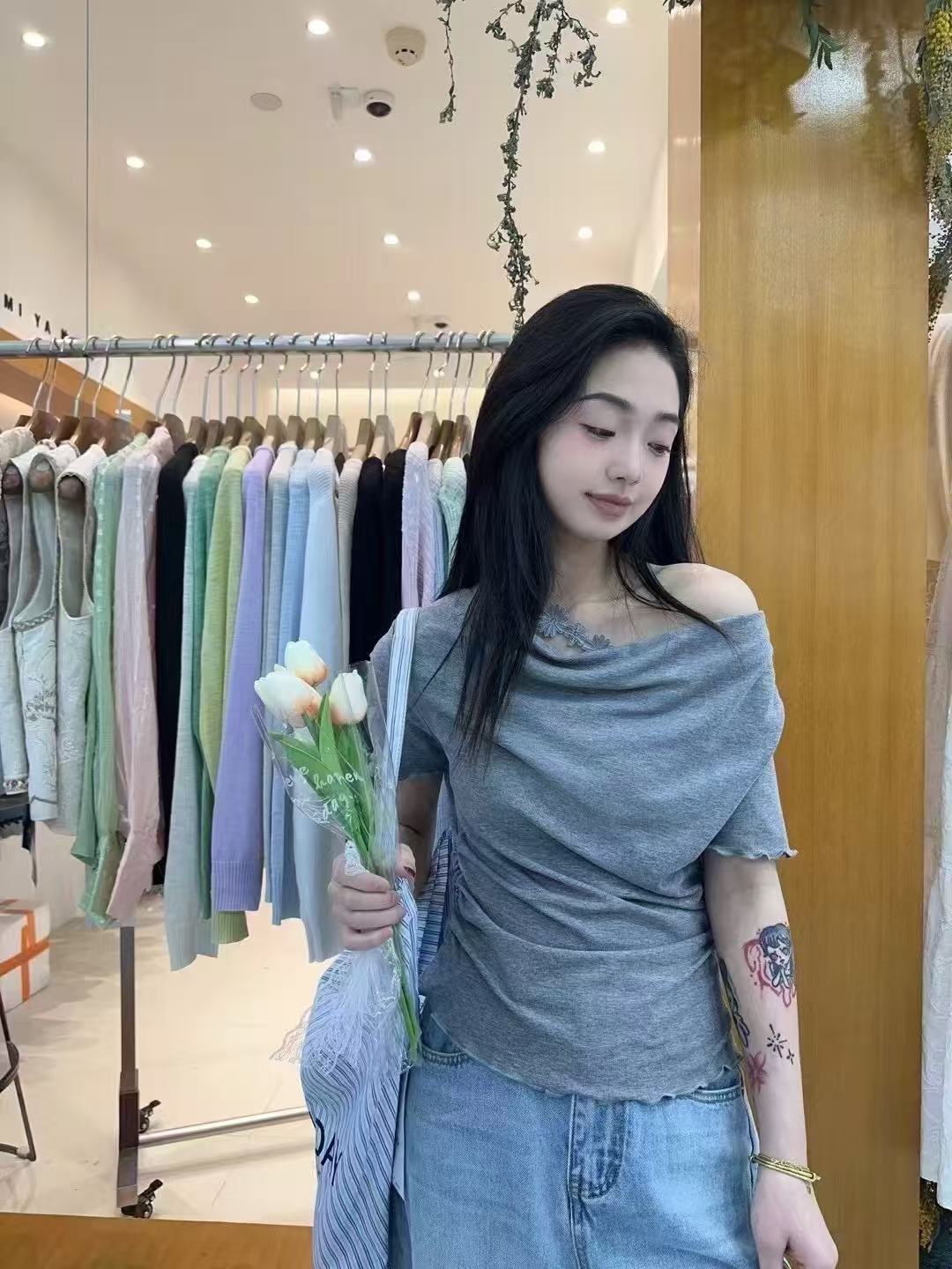 十三行2025夏裝新款法式甜美花邊盪領短袖T恤女修身顯瘦套頭上衣