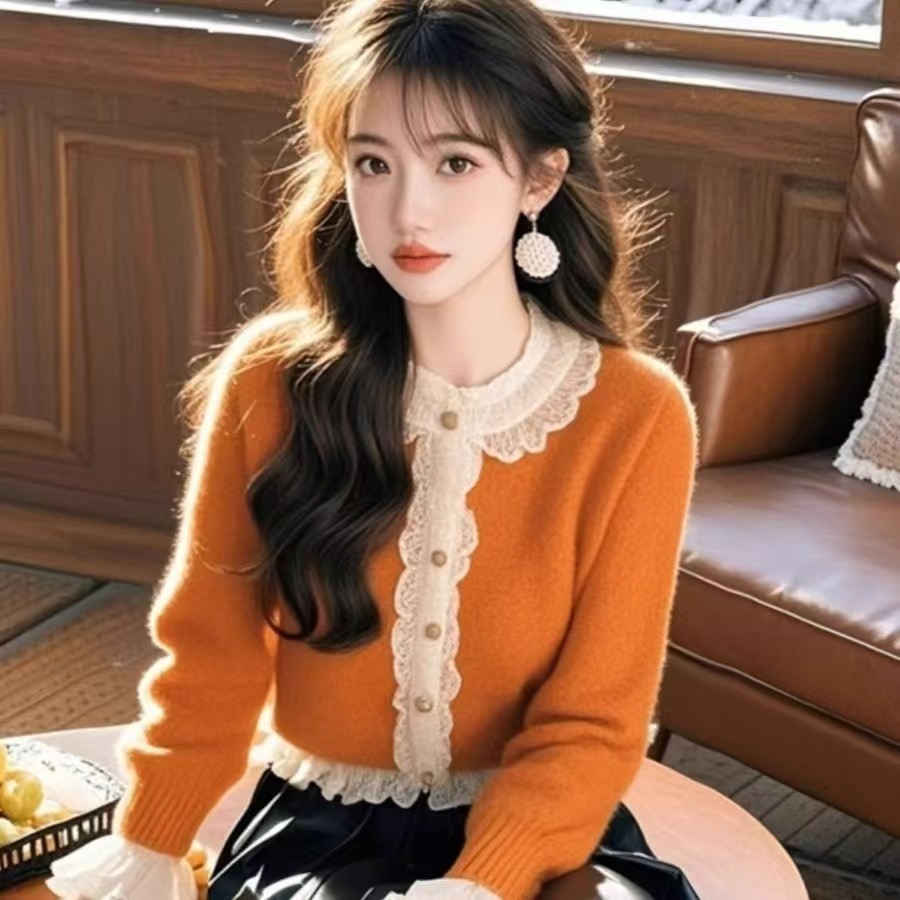 2025 spring new high-end lace splicing sweater super beautiful age-reducing orange white-colored thick sweater