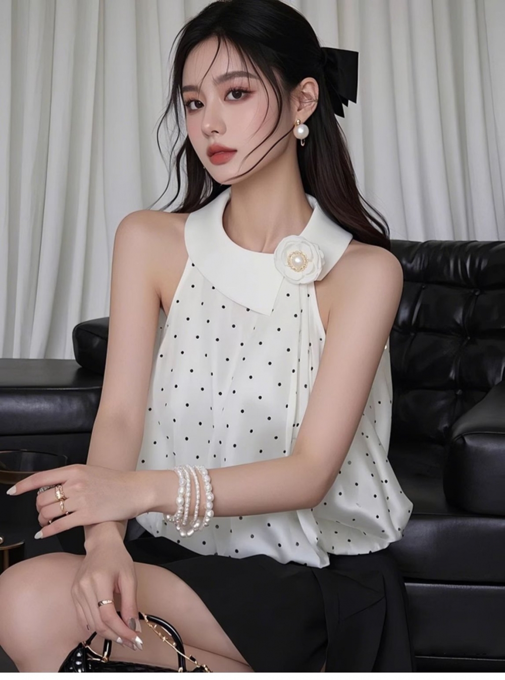 Fashionable and unique, super beautiful top base shirt design niche fashion white sleeveless T-shirt spring