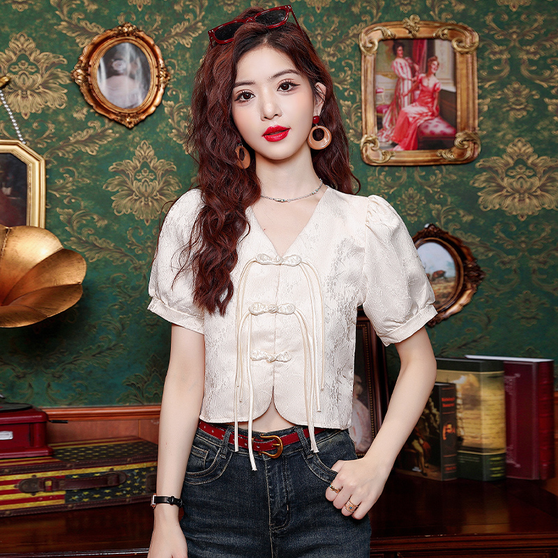 Chinese retro button short-sleeved shirt for women in summer design niche small short top