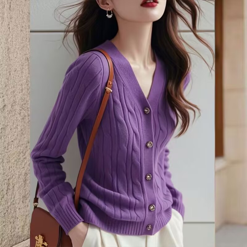 Purple V-neck sweater top spring suit for women 2025 new style this year's unique and beautiful French slim shirt