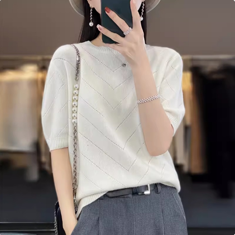 Summer hollow knitted sweater short-sleeved women's new ultra-fine worsted wool mid-sleeved loose thin top half-sleeved T-shirt
