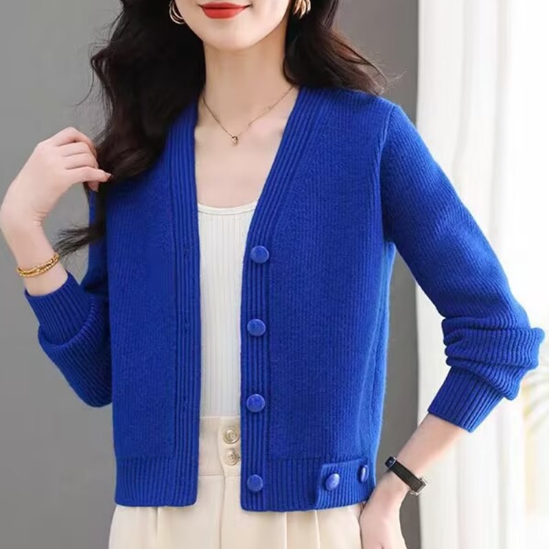 Xiaoxiangfeng 2025 wool knitted cardigan for women in spring, autumn and winter short high-waisted fashion skirt sweater jacket thick