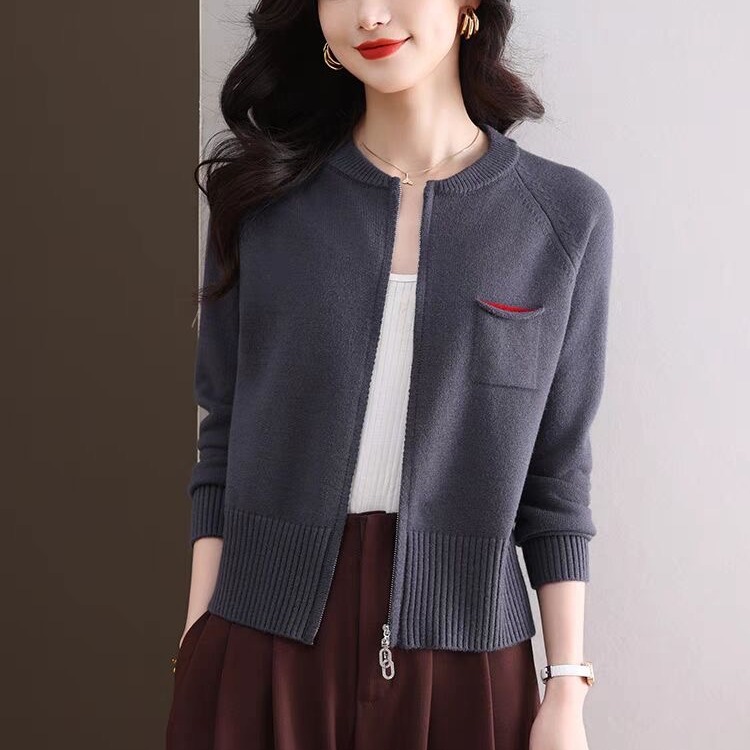 Round neck zipper high waist knitted cardigan jacket for women in spring and autumn 2025 new high-end small sweater short