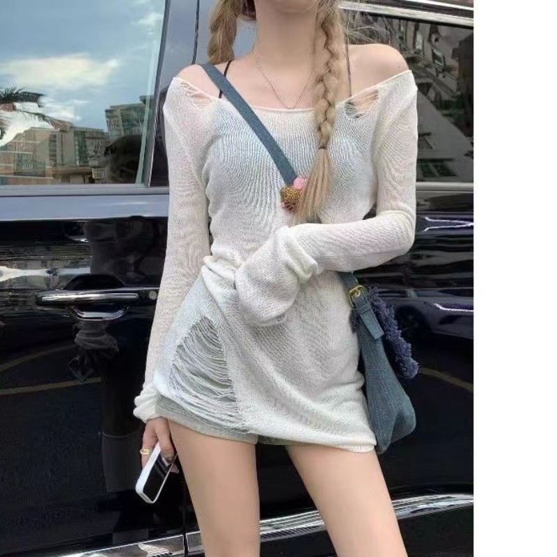 Long-sleeved ripped knitted T-shirt for women's summer thin sunscreen blouse slim and unique top