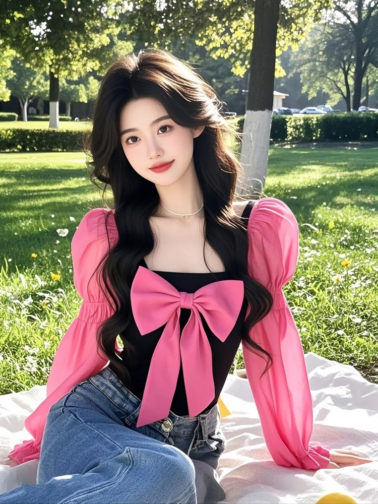 Shirt 2025 Spring New Style Women's High-end Sense, Age-reducing White Square Collar Bow, Fashionable Pink Spliced ​​Top