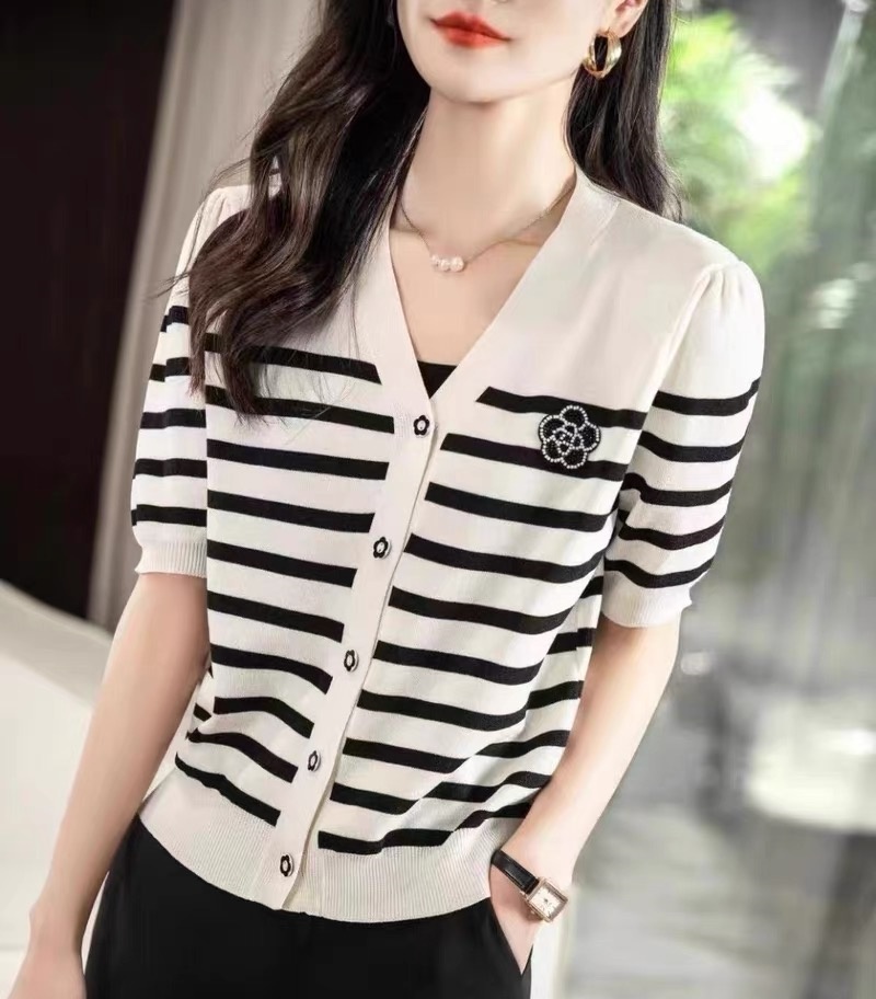 2025 Spring and Autumn Embroidery Flower Striped Wool Knit Cardigan Women's V-neck Short-sleeved Top Camellia Knit Top